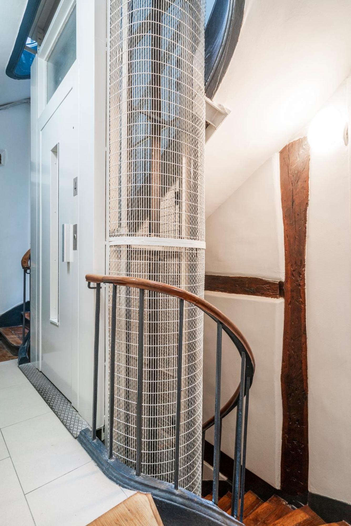 Louvre Innocent Apartment باريس المظهر الخارجي الصورة