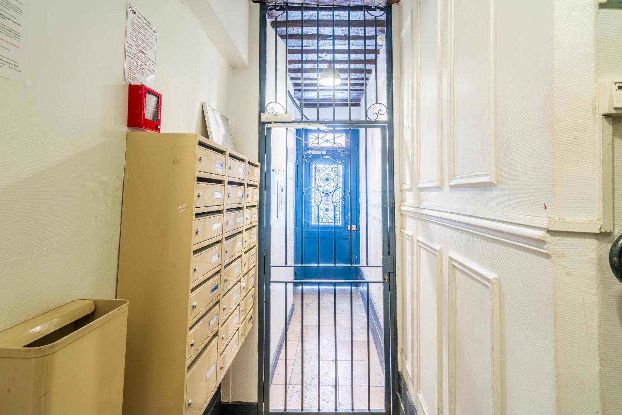 Louvre Innocent Apartment باريس المظهر الخارجي الصورة
